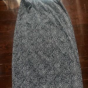 Elegant Black and White Patterned Skirt
